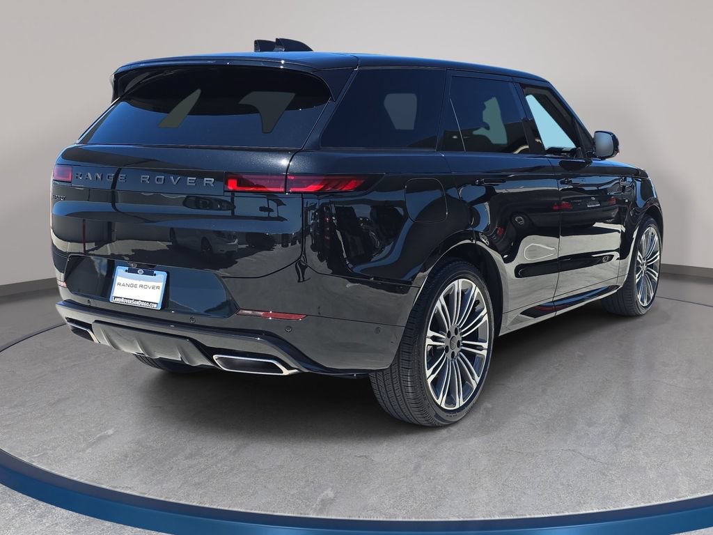 New 2027 Land Rover Range Rover Sport Dynamic SE AWD/4WD image 5