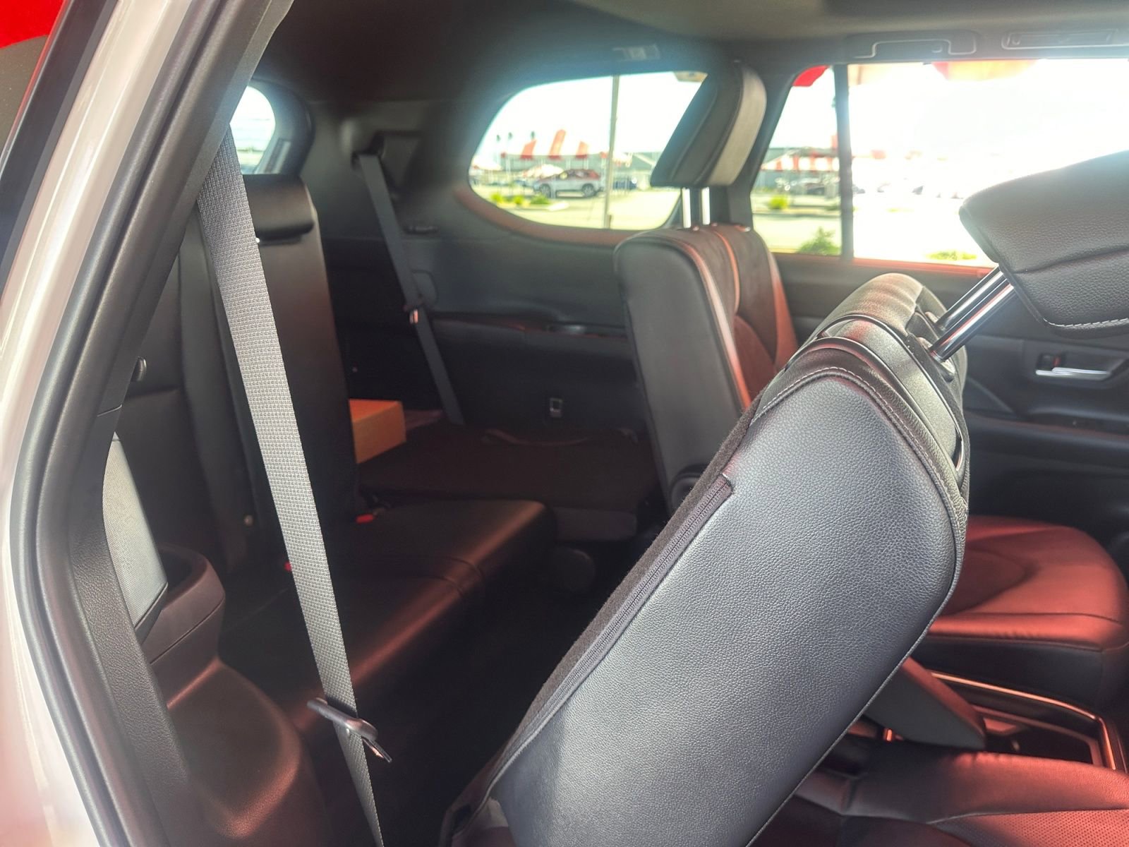 New 2026 Toyota Grand Highlander AWD Hybrid image 17