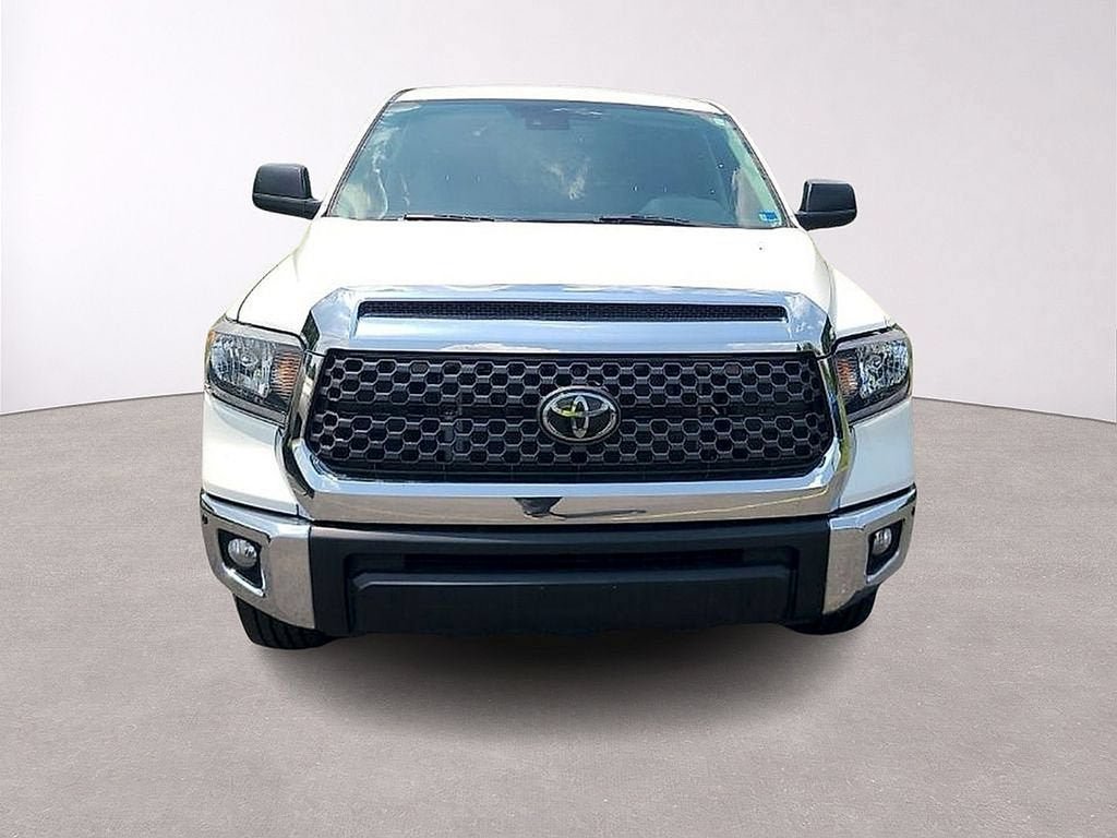 Used 2021 Toyota Tundra SR5 RWD image 2