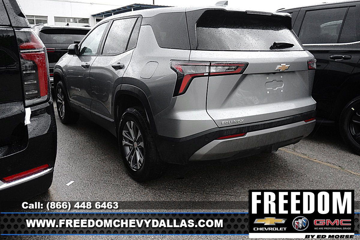 Used 2026 Chevrolet Equinox LT FWD image 4
