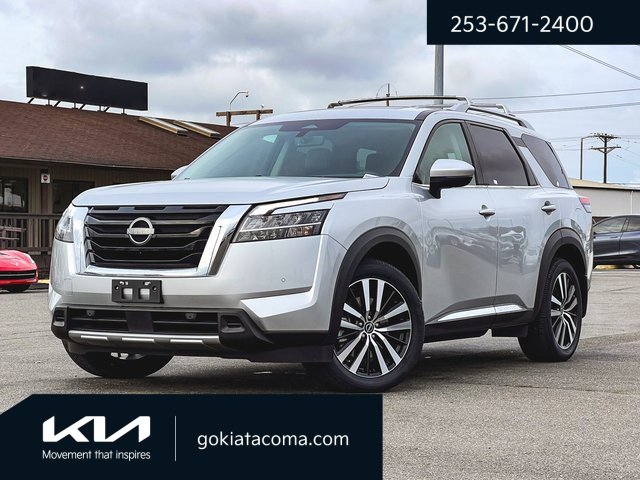 Used 2023 Nissan Pathfinder Platinum w/ Cargo Package image 1