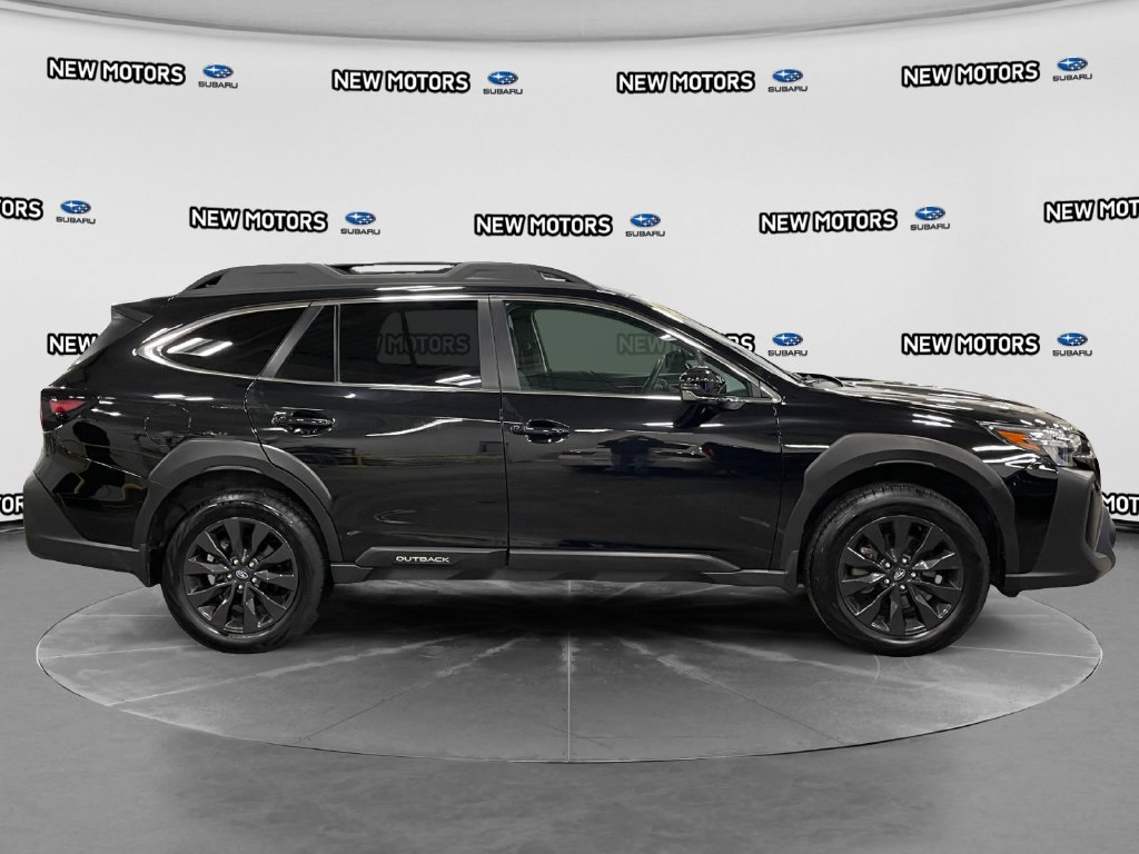 Used 2025 Subaru Outback Limited XT AWD/4WD image 6