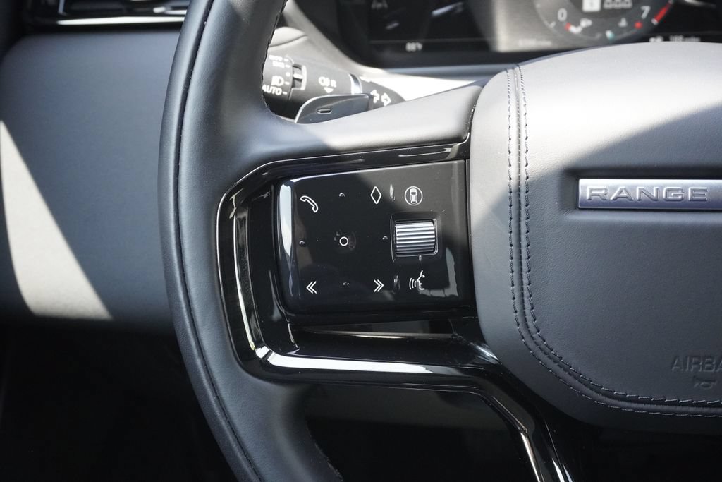Used 2026 Land Rover Range Rover Velar S AWD/4WD image 12