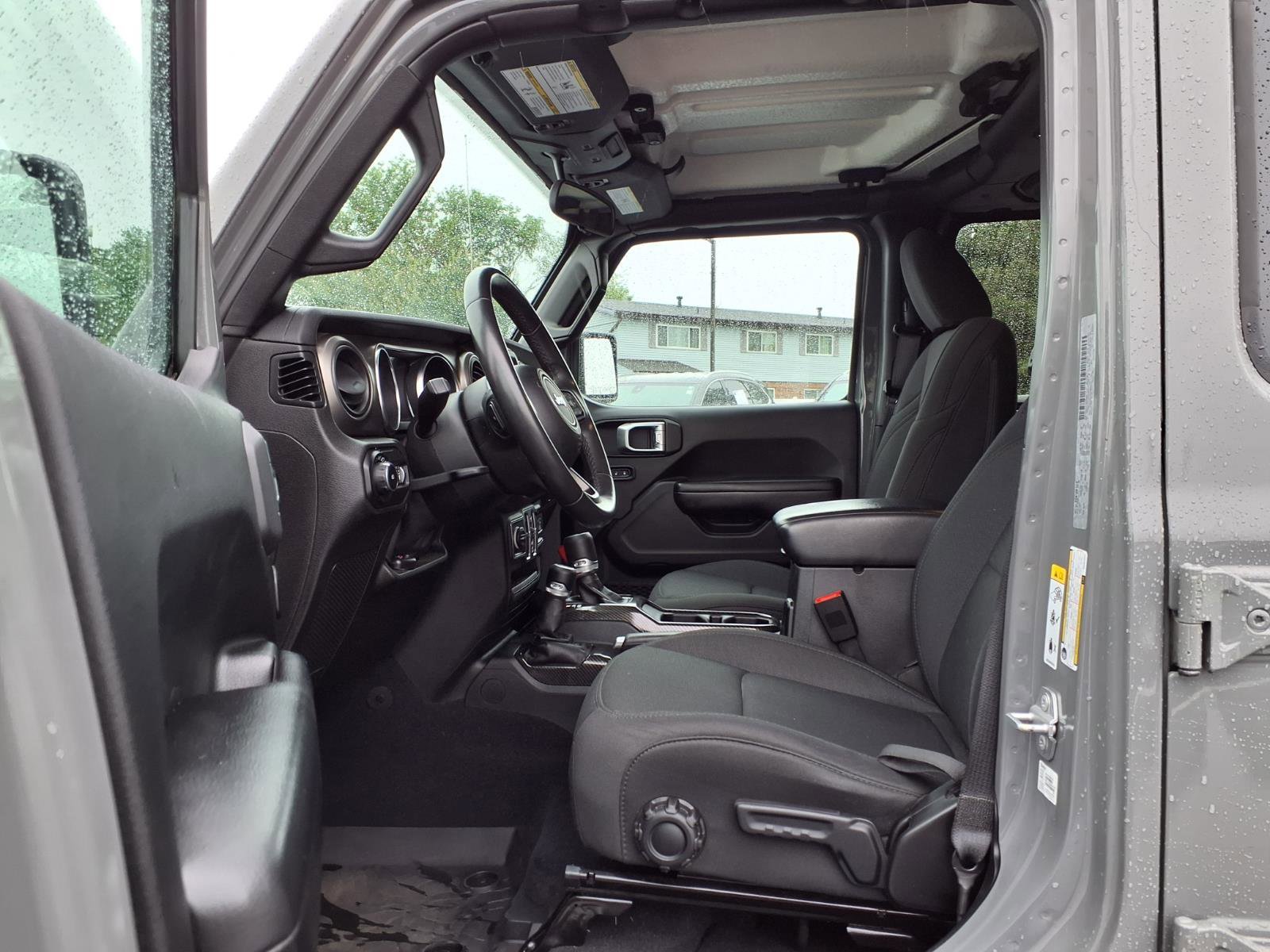 Used 2019 Jeep Wrangler Unlimited Sport S AWD/4WD image 22