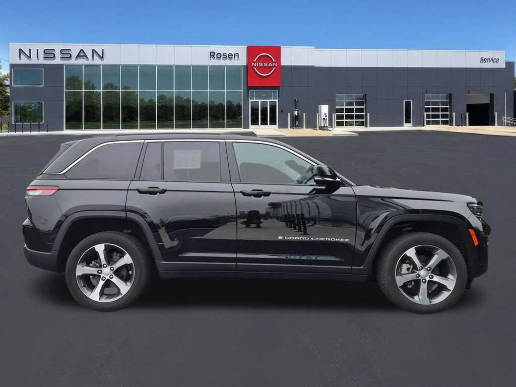 Used 2024 Jeep Grand Cherokee Limited w/ Luxury Tech Group II AWD/4WD video 2
