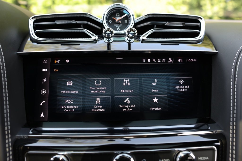 Used 2023 Bentley Bentayga Speed image 22