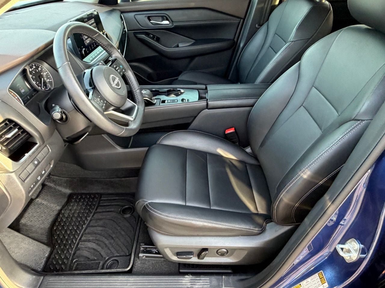 Certified 2023 Nissan Rogue SL w/ SL Premium Package FWD image 30