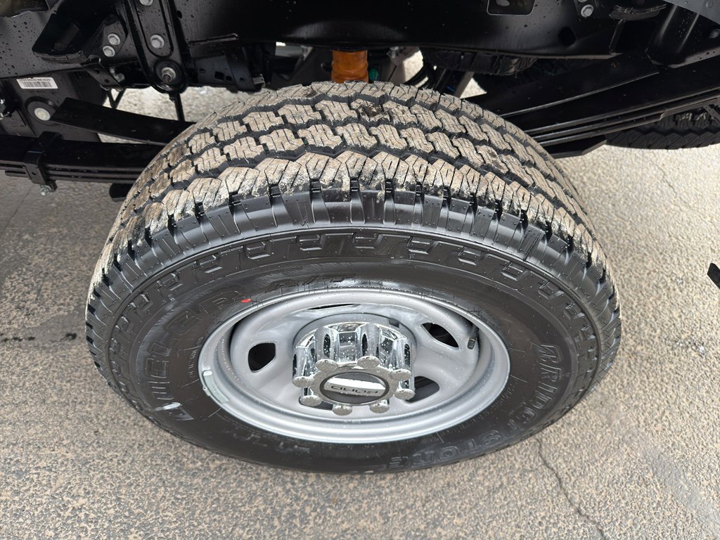 New 2026 Ford F350 XL w/ XL Driver Assist Package image 9