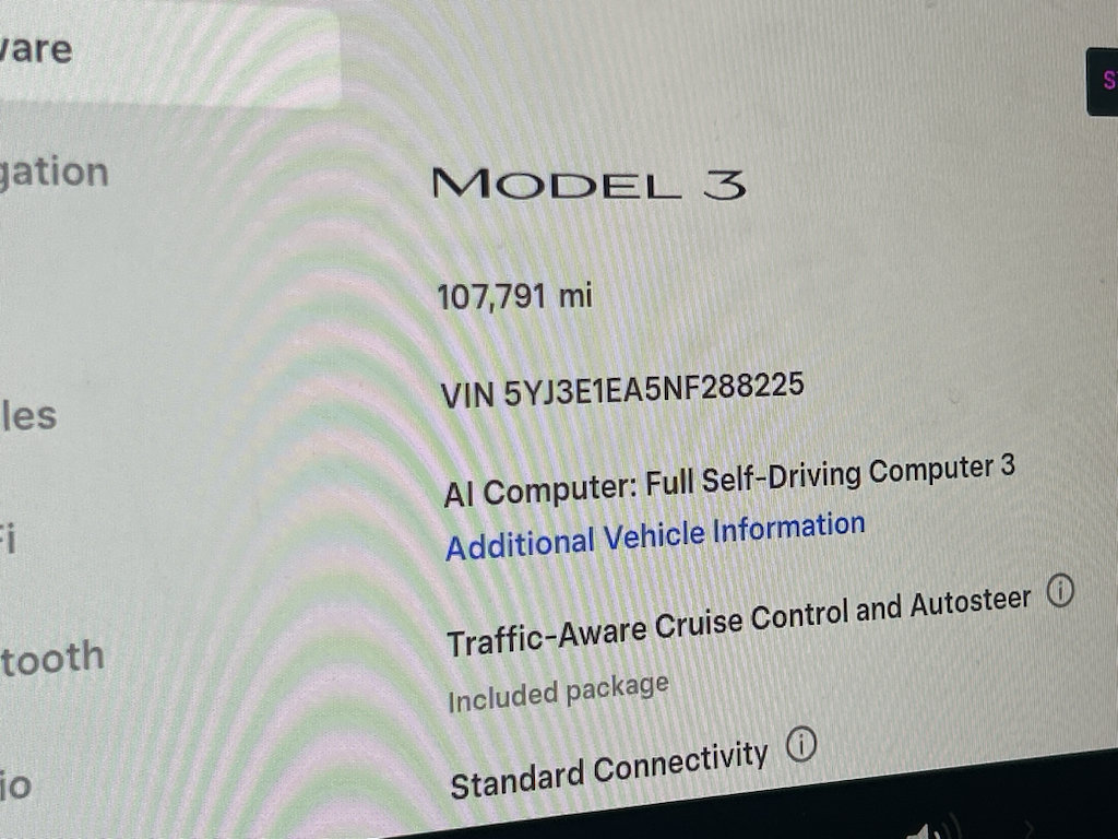 Used 2022 Tesla Model 3 RWD image 9