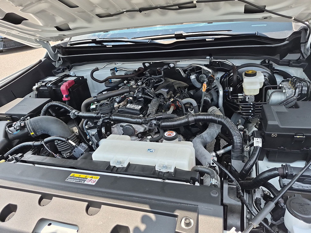 Used 2024 Toyota Tacoma SR AWD/4WD image 35