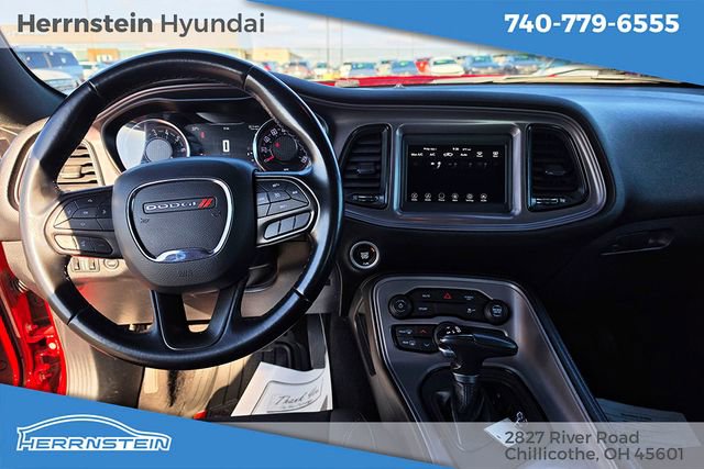 Used 2023 Dodge Challenger SXT RWD image 6