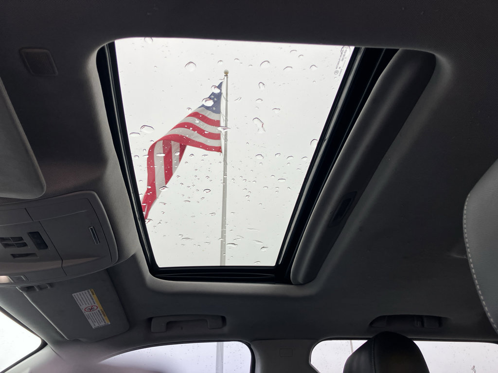 Used 2018 Chevrolet Silverado 2500 LTZ image 29