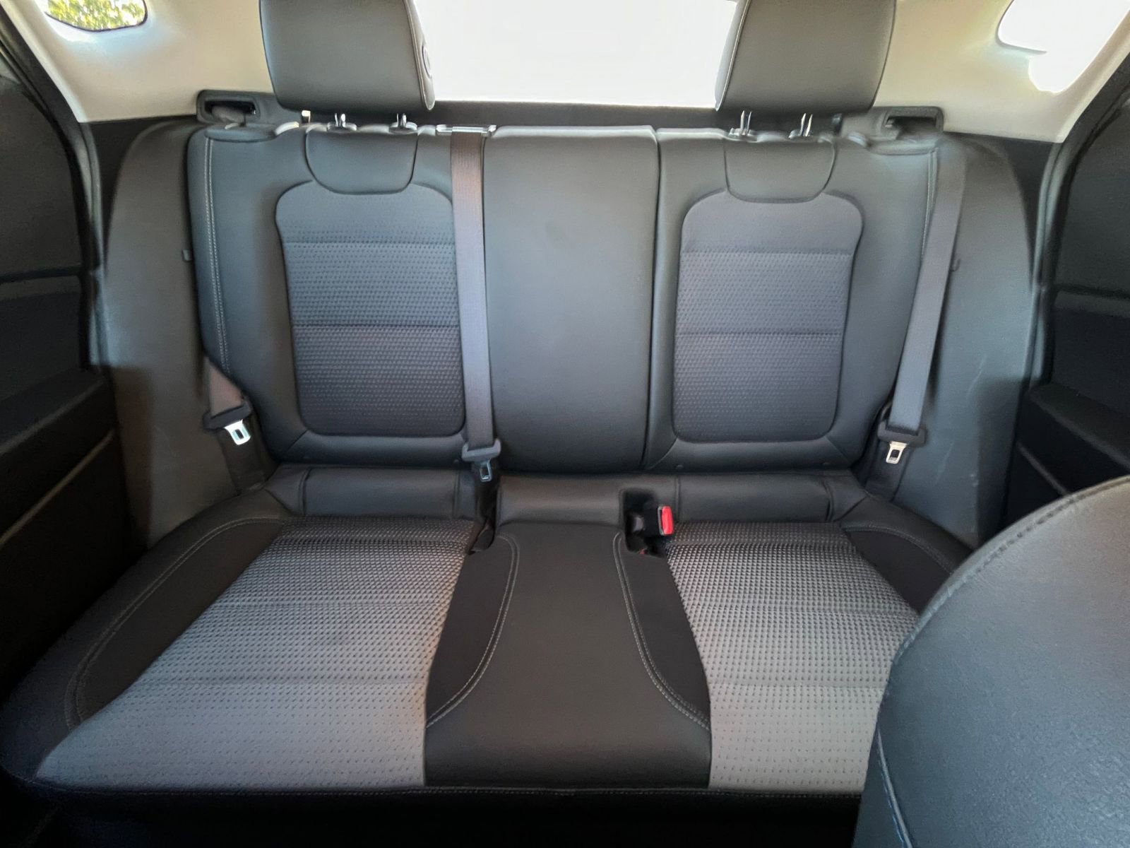 Used 2025 Chevrolet Trax LT image 36