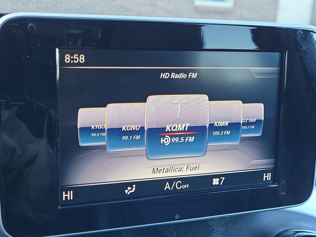 Used 2018 Mercedes-Benz GLC 300 4MATIC image 17