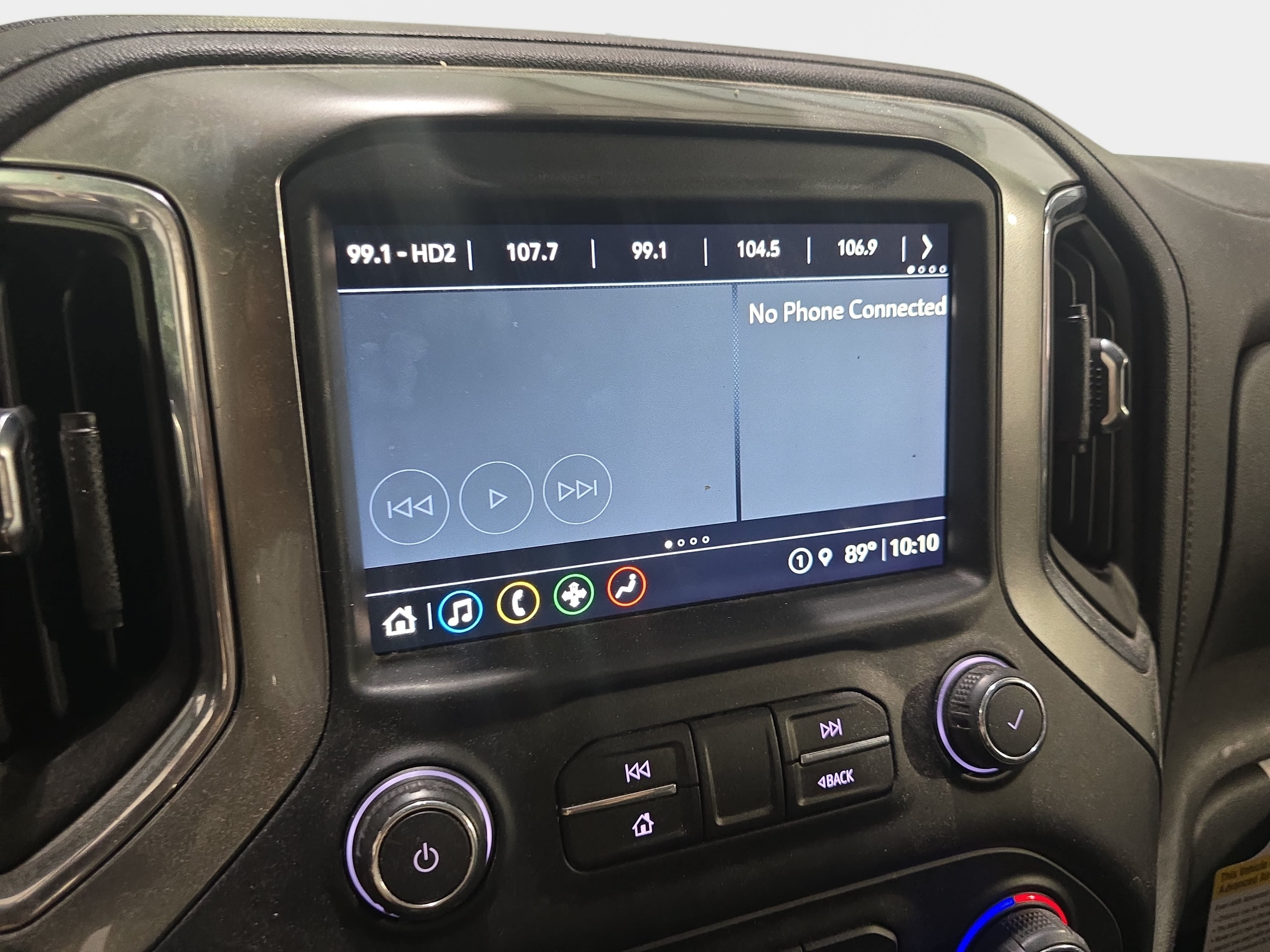 Used 2021 Chevrolet Silverado 1500 LT Trail Boss w/ Convenience Package II AWD/4WD image 18