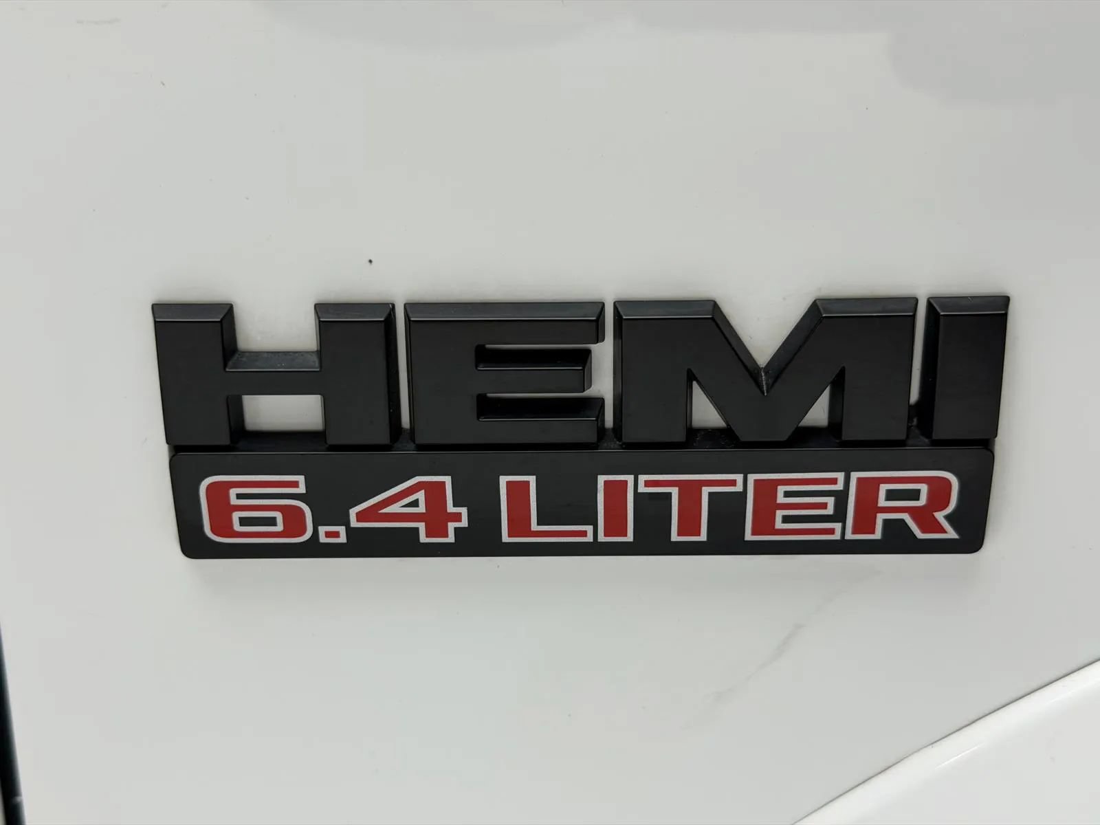 Used 2018 RAM 2500 Big Horn w/ Sport Appearance Group AWD/4WD image 9