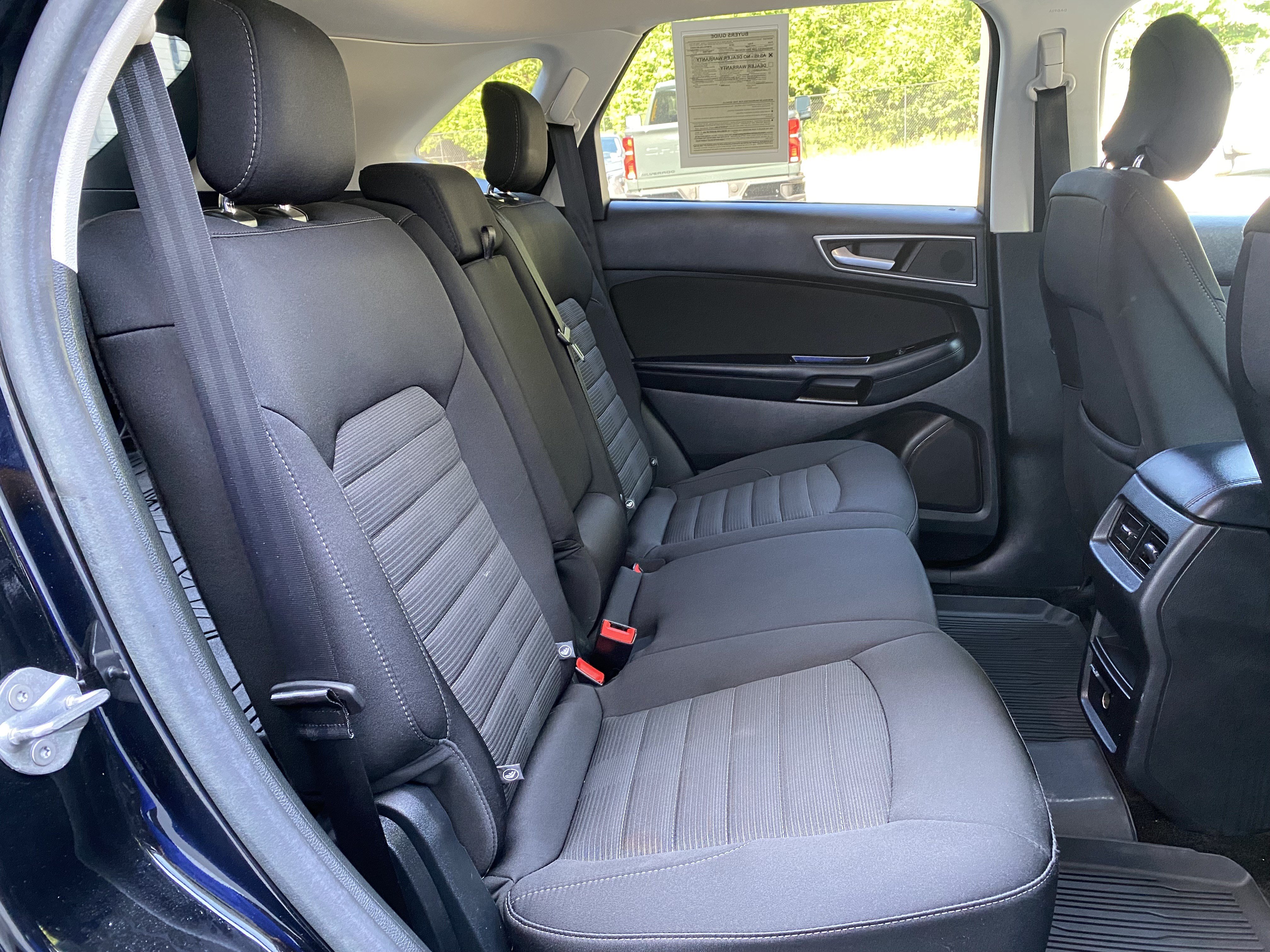 Used 2018 Ford Edge SEL FWD image 35