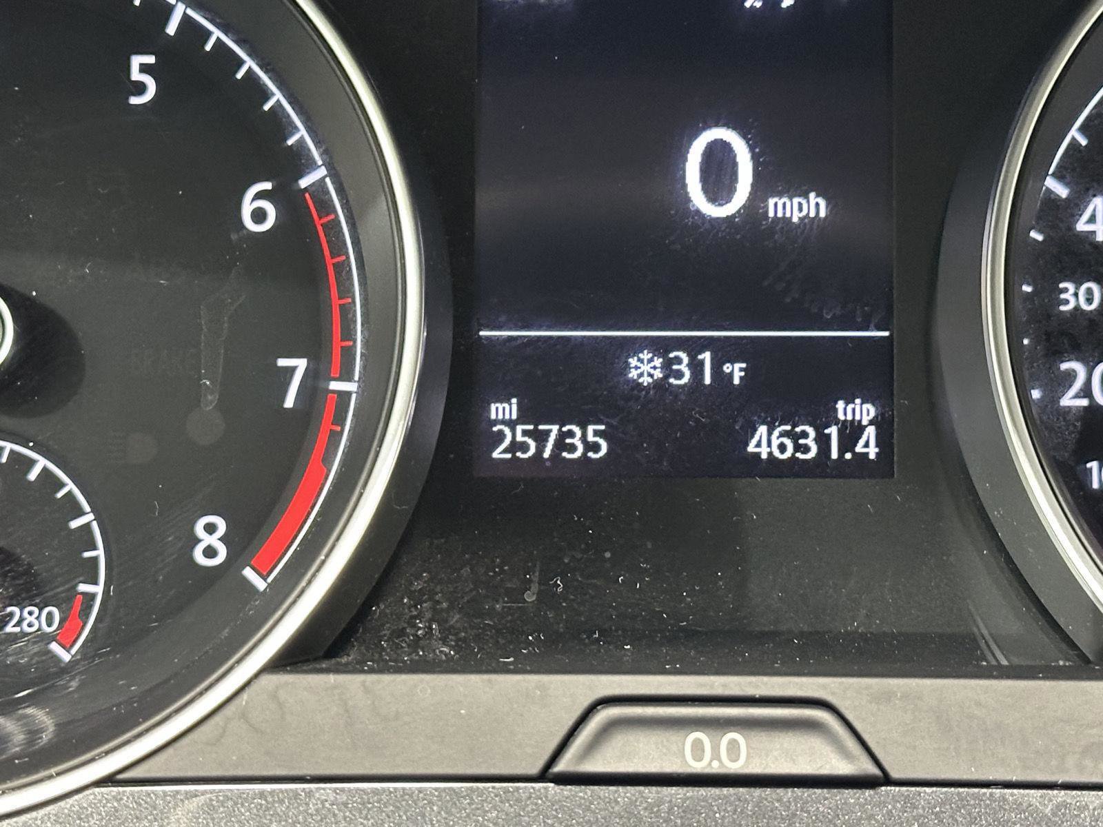 Used 2019 Volkswagen Golf S image 17