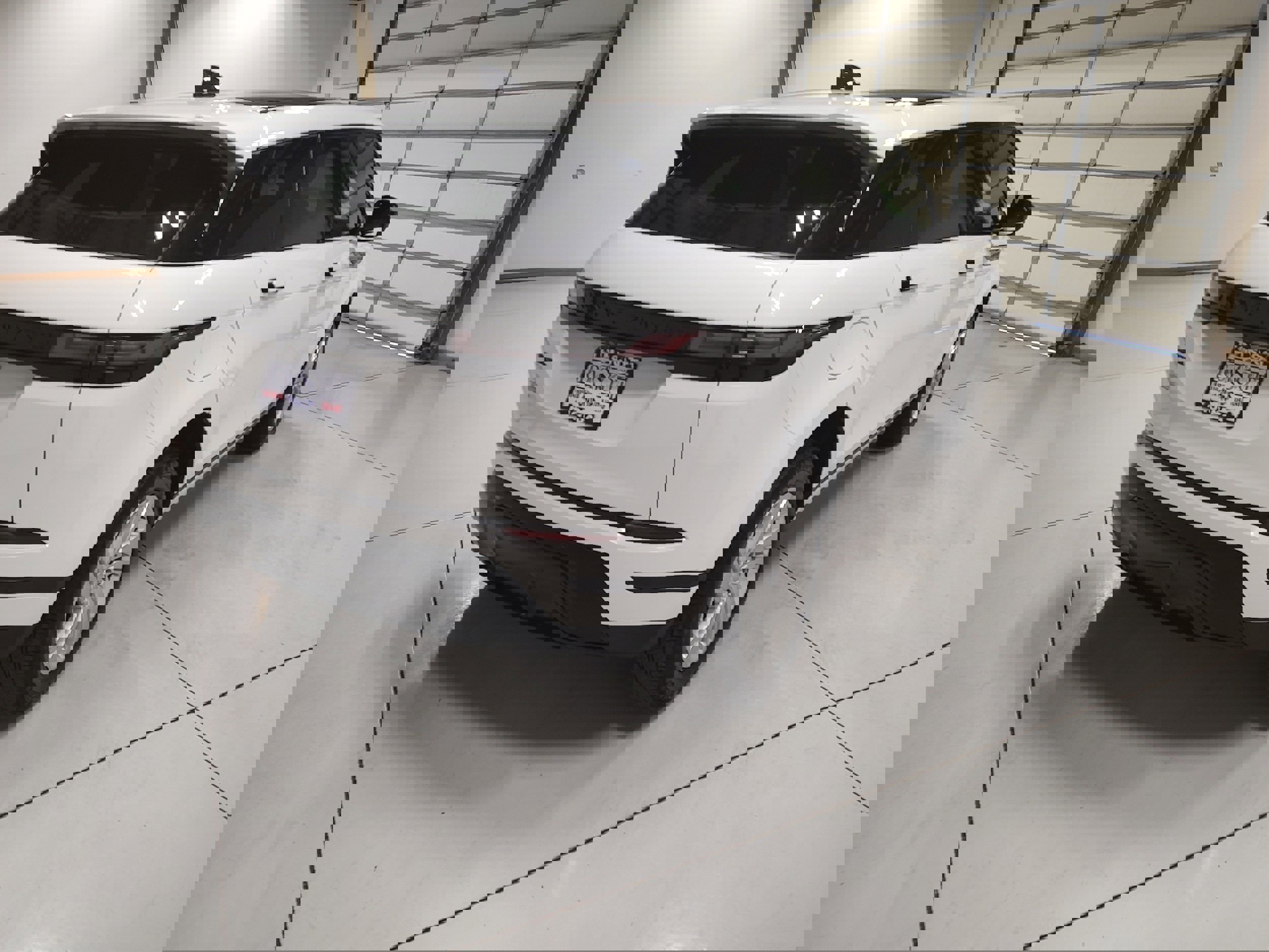 Used 2024 Land Rover Range Rover Evoque S image 13