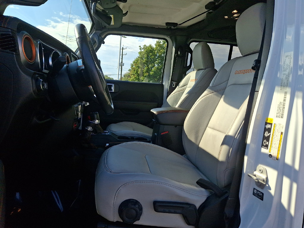 Used 2023 Jeep Gladiator Mojave w/ Cold Weather Group AWD/4WD image 14