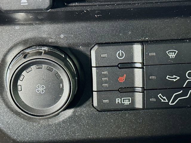 Used 2017 Ford F250 XLT w/ XLT Premium Package AWD/4WD image 20