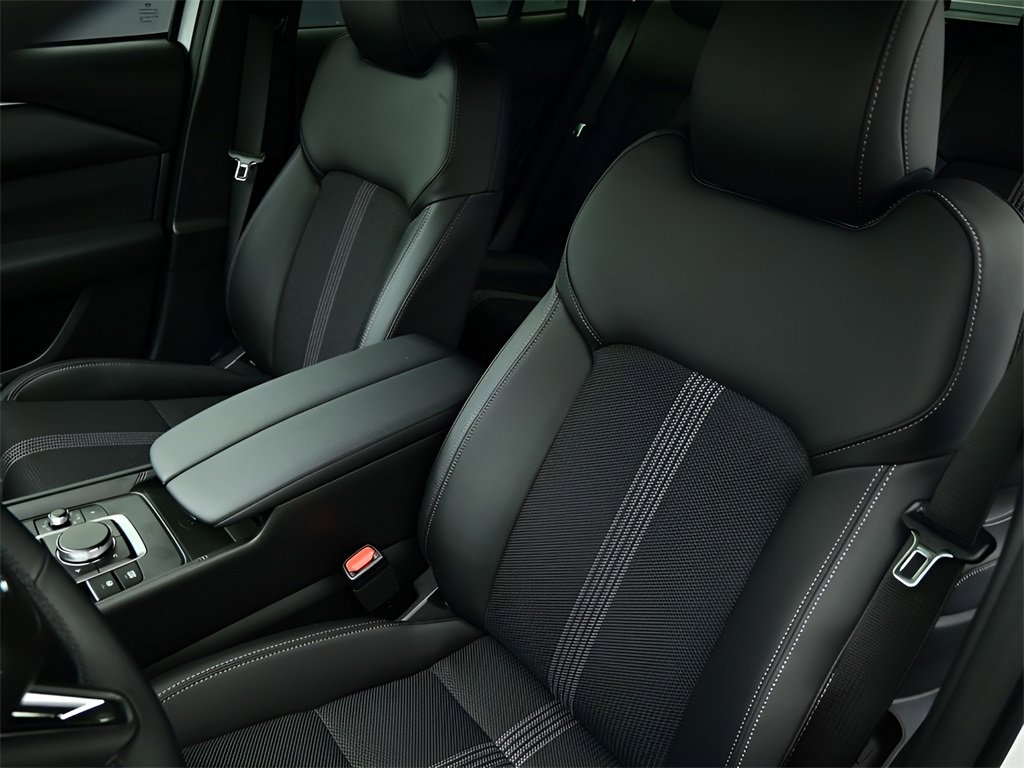 Certified 2025 MAZDA CX-50 2.5 Hybrid w/ Preferred Pkg image 21