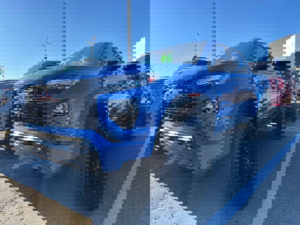 New 2025 GMC Canyon Elevation w/ Convenience Package image 22