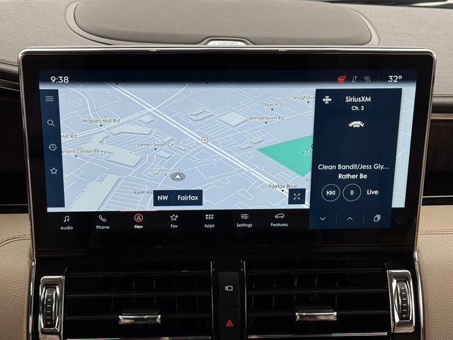 Used 2022 Lincoln Navigator L Reserve image 5