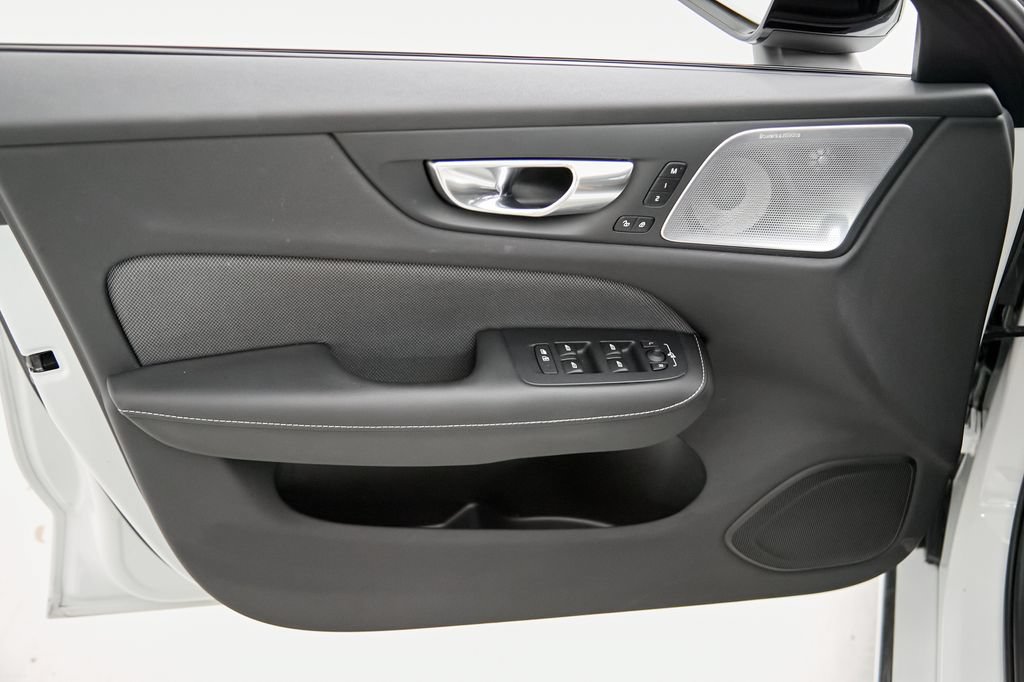 Certified 2023 Volvo S60 T8 Polestar AWD/4WD image 11