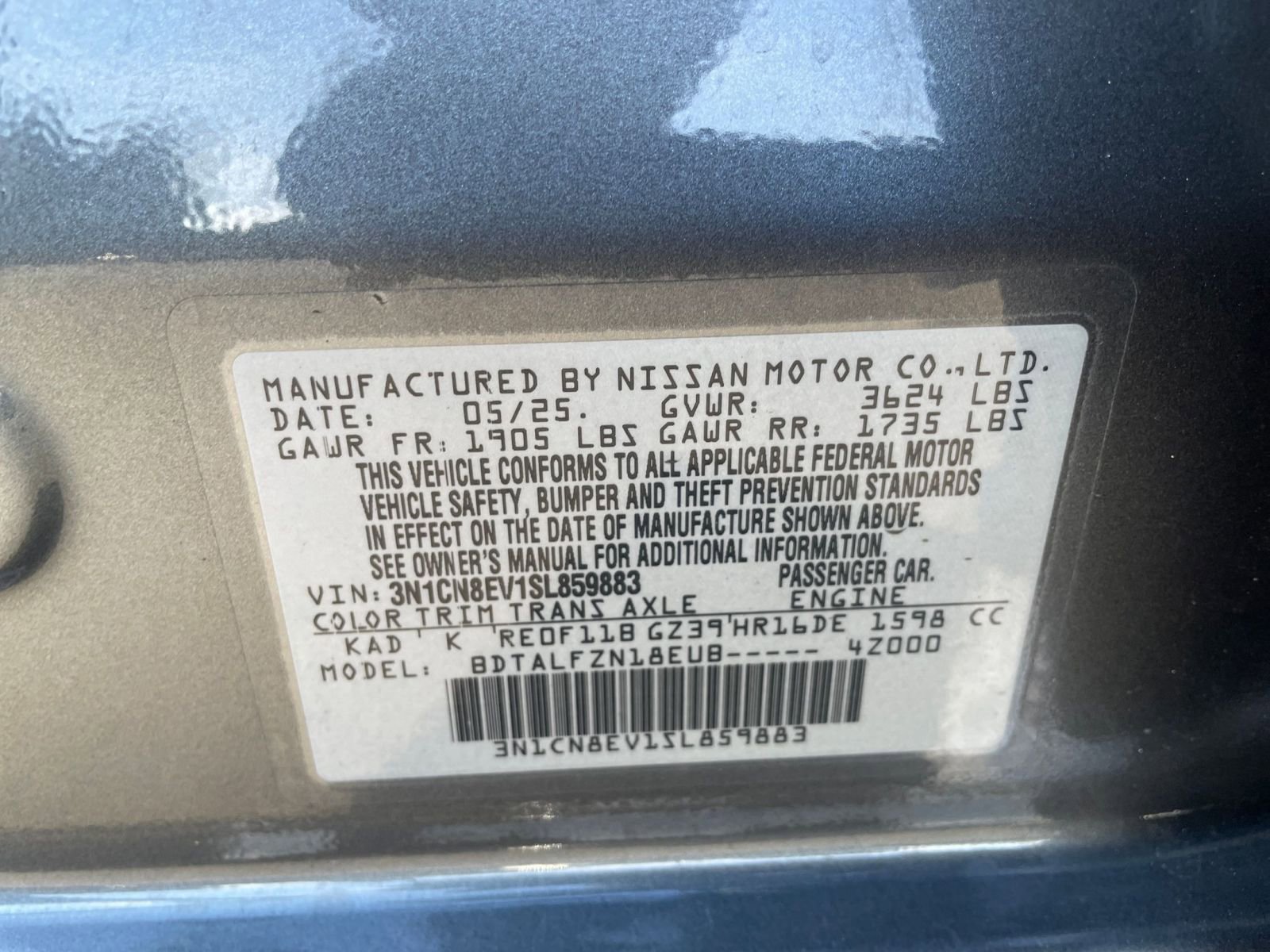 Used 2025 Nissan Versa SV image 27