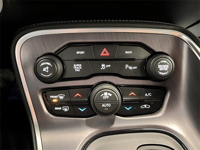 Used 2016 Dodge Challenger SXT w/ Sound Group image 31