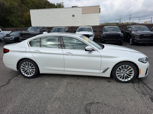 Used 2023 BMW 530i xDrive w/ Convenience Package AWD/4WD image 8
