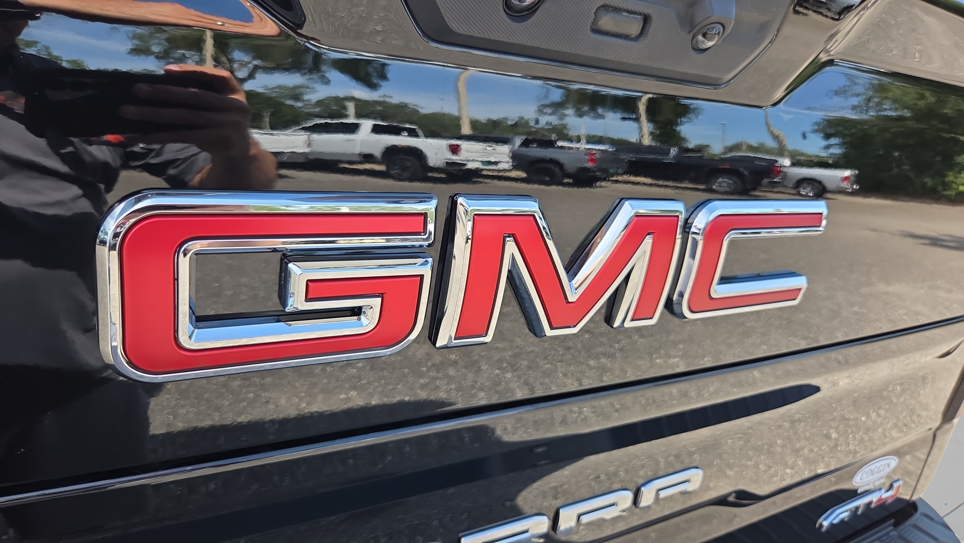 Certified 2026 GMC Sierra 1500 AT4 w/ AT4 Premium Package AWD/4WD image 15