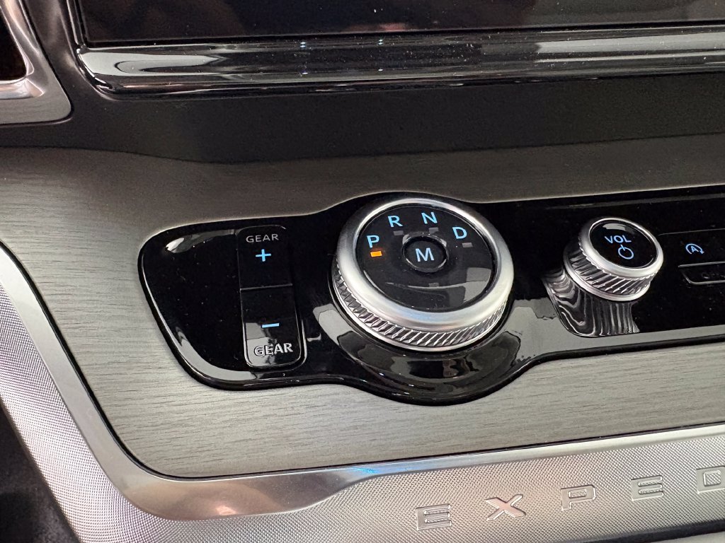 New 2027 Ford Expedition Max Platinum AWD/4WD image 23