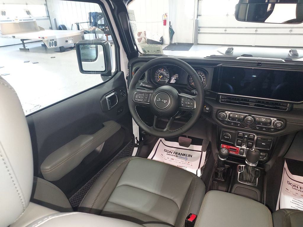 New 2026 Jeep Gladiator Mojave AWD/4WD image 14