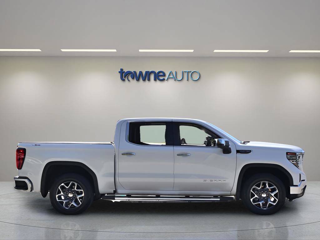 Used 2024 GMC Sierra 1500 SLT w/ SLT Premium Plus Package AWD/4WD image 8