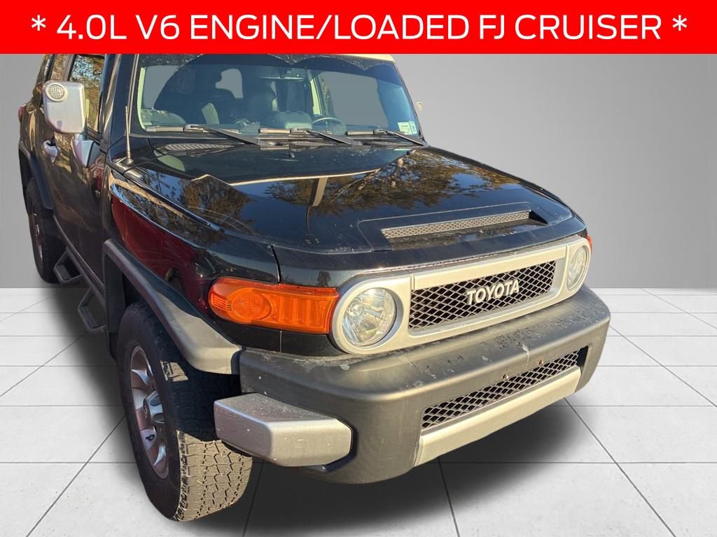 Used 2013 Toyota FJ Cruiser 4WD image 3