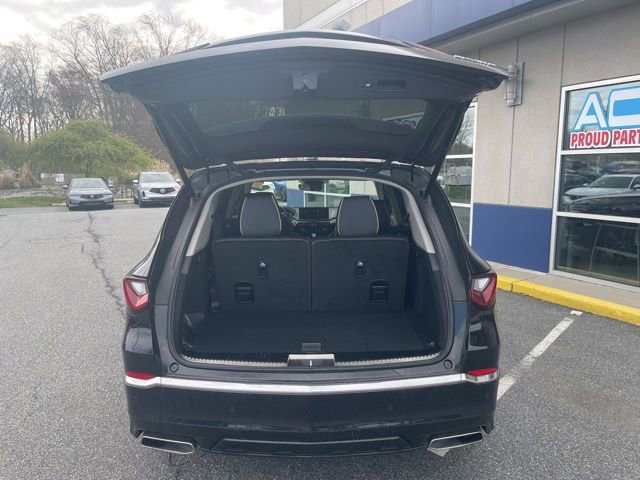 Used 2026 Acura MDX SH-AWD w/ Advance Package image 8
