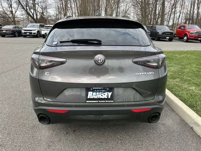 New 2026 Alfa Romeo Stelvio Sprint AWD/4WD image 7