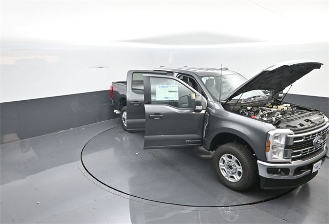 New 2026 Ford F350 XLT w/ FX4 Off-Road Package image 34