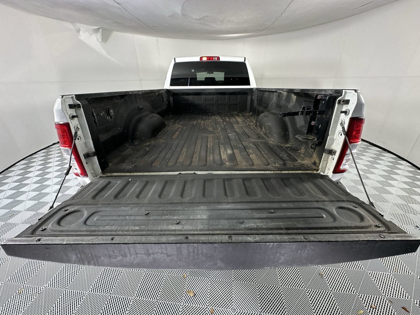 Used 2024 RAM 2500 Tradesman w/ Protection Group AWD/4WD image 24
