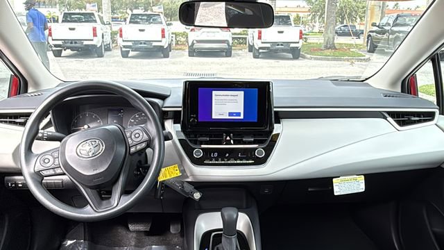 Used 2025 Toyota Corolla LE image 14
