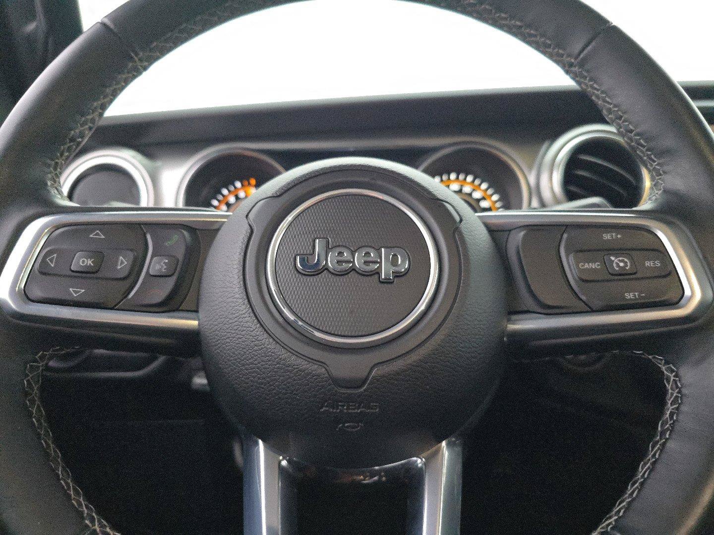 Used 2021 Jeep Wrangler Unlimited Sahara w/ Uconnect 4C Nav & Sound Group AWD/4WD image 23