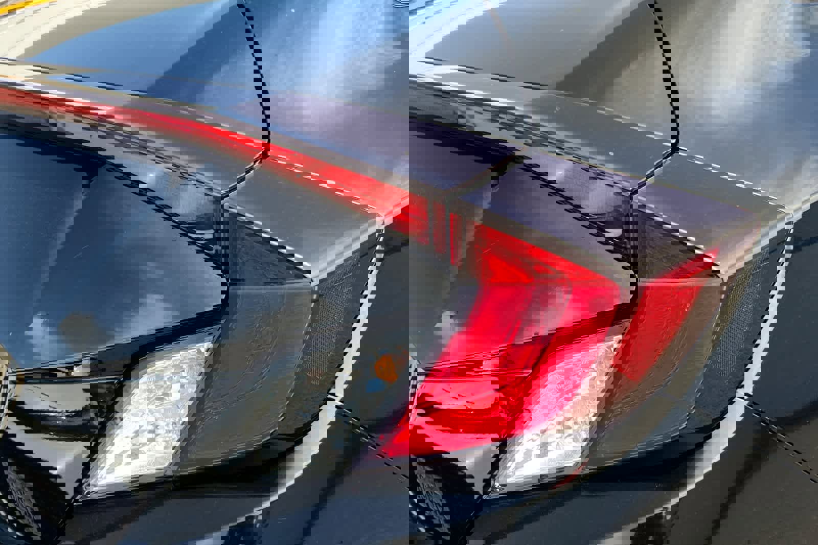 Used 2018 Honda Civic EX-L image 18