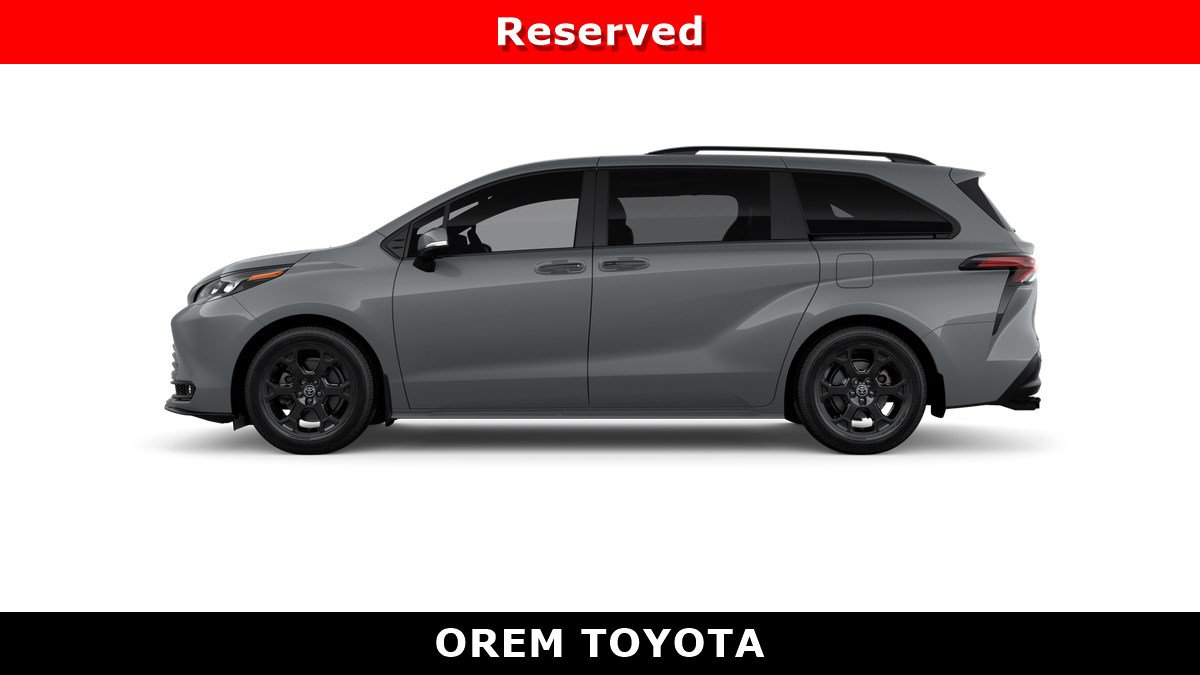 New 2026 Toyota Sienna XLE Woodland Edition AWD/4WD image 4