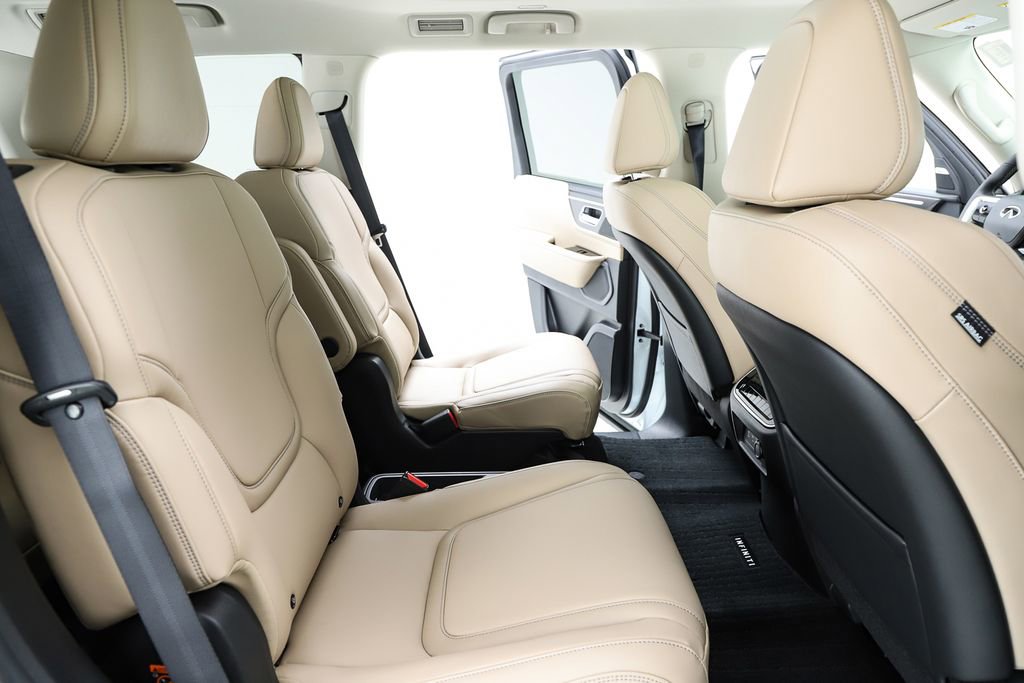 New 2026 INFINITI QX80 Pure w/ Cargo Package AWD/4WD image 80