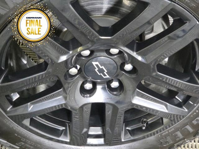 Used 2025 Chevrolet Silverado 1500 Custom Trail Boss w/ Dark Appearance Package image 10