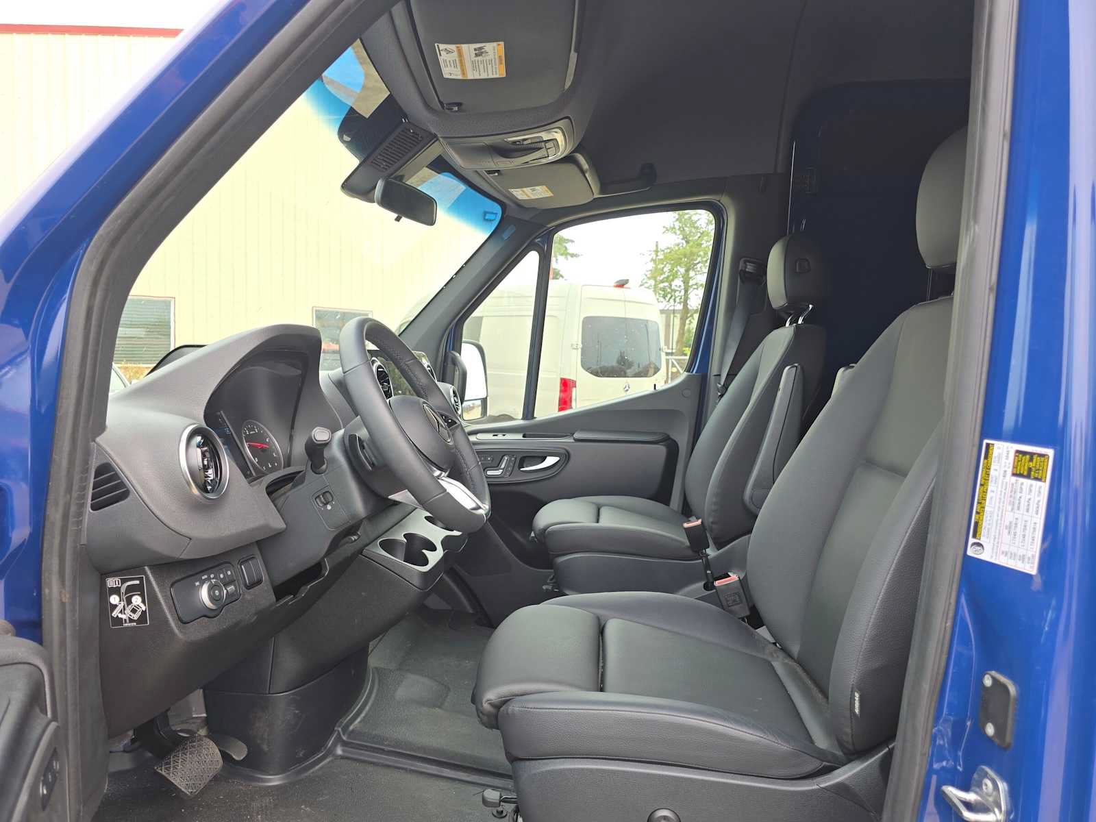 Used 2026 Mercedes-Benz Sprinter 2500 image 20