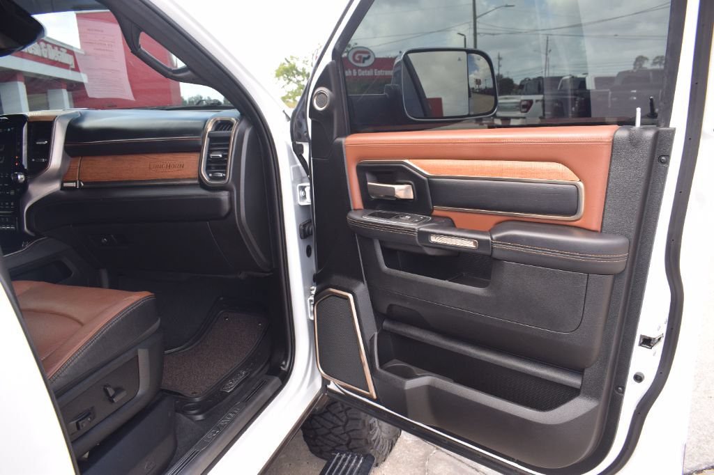 Used 2022 RAM 3500 Limited AWD/4WD image 18