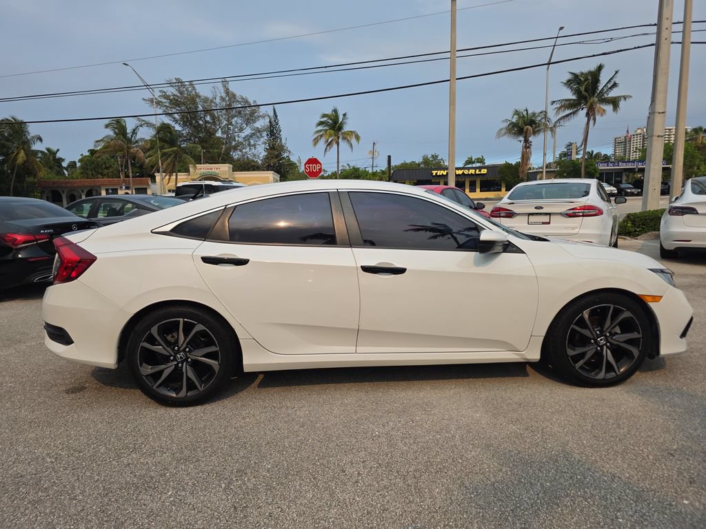 Used 2019 Honda Civic Sport image 8